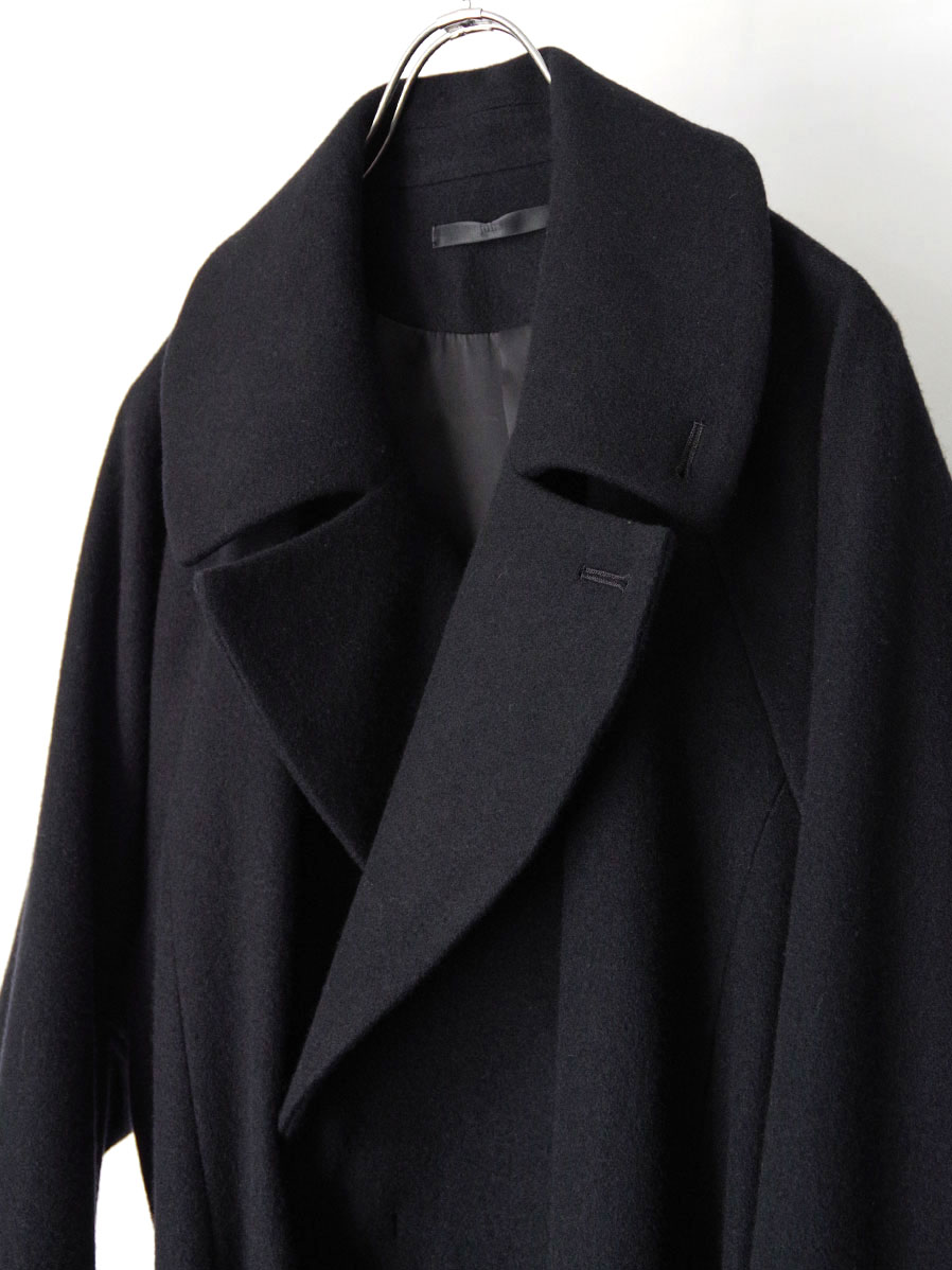 ジャケット・アウター juha EXTREME OVER HOODED COAT BLACK juha（ユハ）の「EXTREME OVER HOODED COAT（ダッフルコート