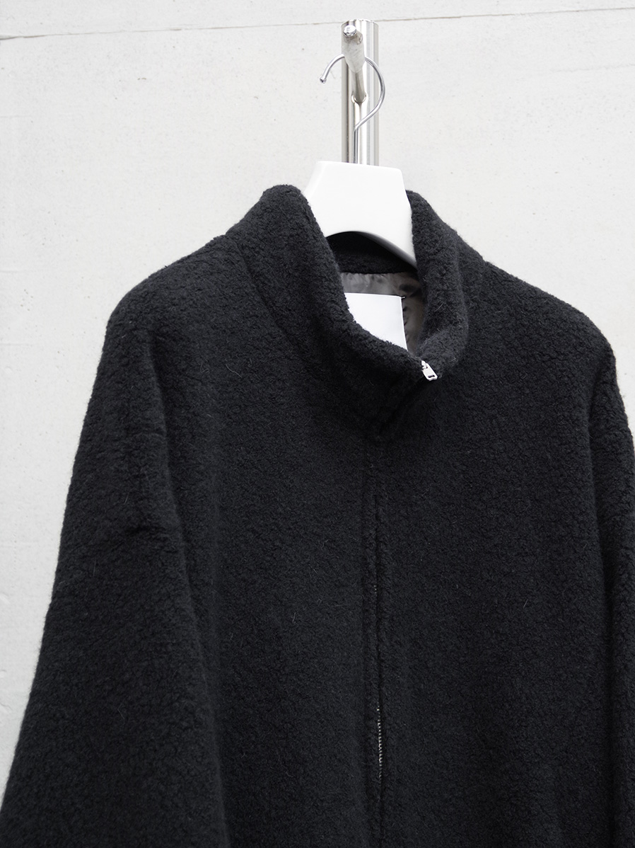 AWVOAAOV ヴォアーブ "REVERSIBLE BOA ZIP BLOUSON"   BLACK